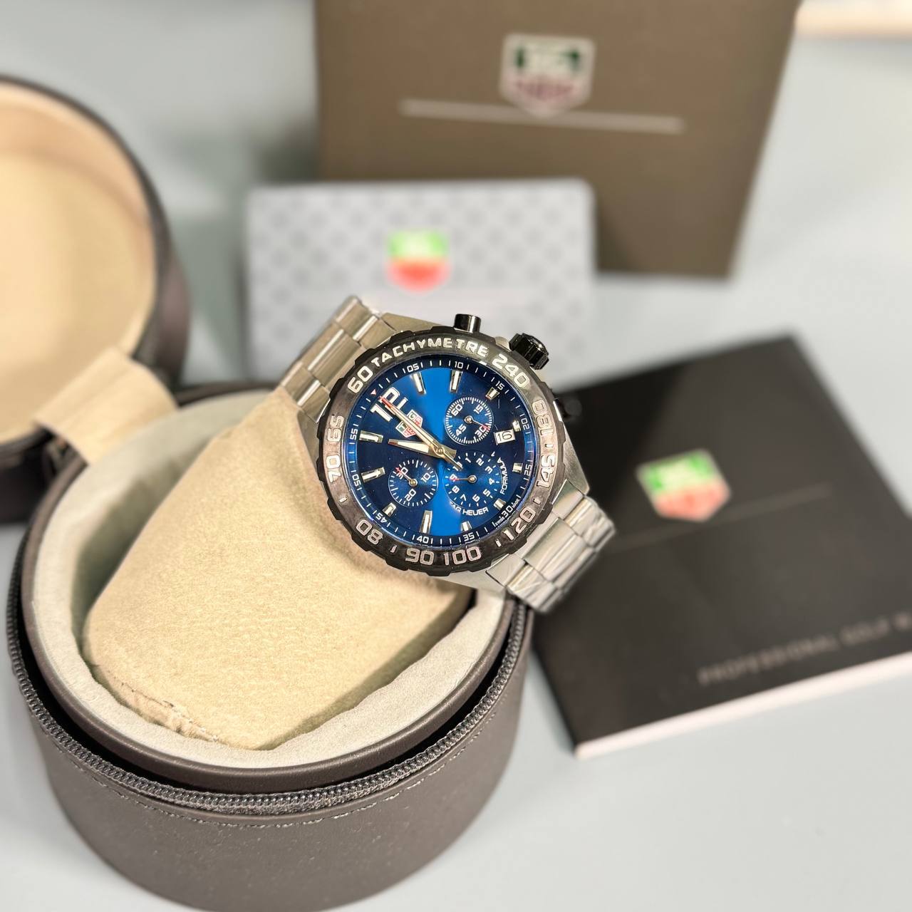 WhatsApp Image 2026-06-04 at 11.59.23 AM (4) TAG Heuer Superclone 1:1 Steel Watch Collection | Aquaracer 40mm & Formula 1 43mm Clones | Premium Stainless Steel Bracelets | Free UK Delivery - Image 8
